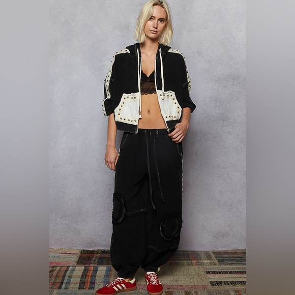 POL “ Lucky Studs Set “ | Black Gauze - Picture 2 of 7